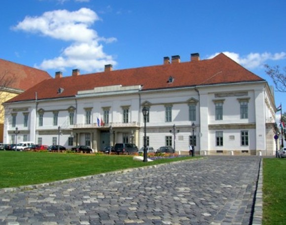 Sándor-palota