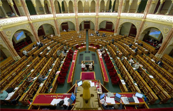 Parlament_plenaris_ules