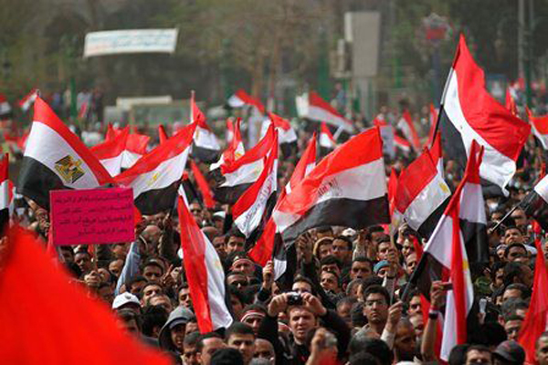 tahrir_ter_kairo_egyiptomi_tuntetesekx