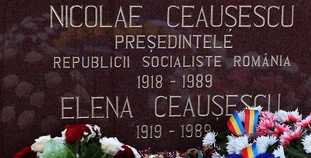 Ceausescu_Nicolae_Elena_sir_temeto