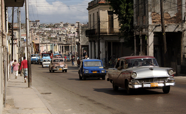 Havanna_Cuba_autok_utca