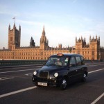 london_taxi_big_ben_parlament