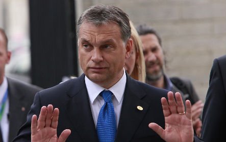 Orbán Viktor az EPP csúcsértekezletére érkezik Brüsszelben