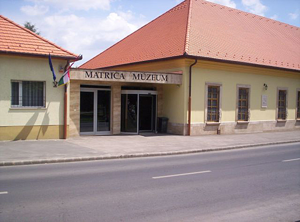 matrica_muzeum_szazhalombatta
