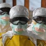 ebola_olaszo_vedoruha_2014nov