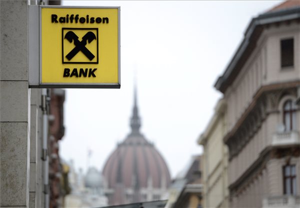 raiffeissen_bank_2015febr
