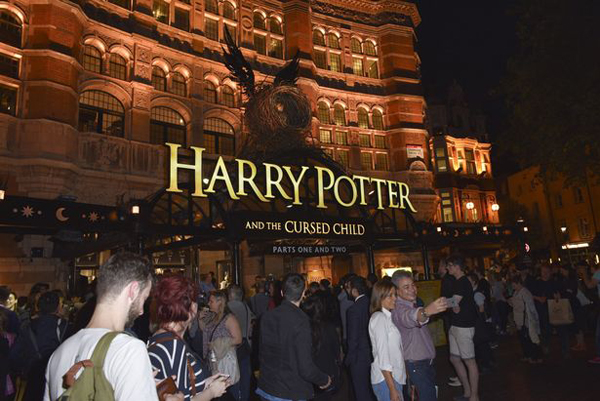 Harry_Potter_szindarab_london
