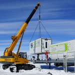 HANDOUT - The handout picture made available shows researches of the 'Deutschen Zentrums für Luft- und Raumfahrt (DLR)' (German Aerospace Center) build up a new greenhouse in the Antarctic, 04 January 2018. 
(ATTENTION EDITORS: FOR EDITORIAL USE ONLY IN CONNECTION WITH CURRENT REPORTING/ MANDATORY CREDIT) Photo: --/DLR/dpa