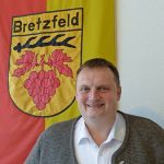 Seit 2015 ist Martin Piott Bürgermeister von Bretzfeld. Er fühlt sich in der Gemeinde sehr wohl. Foto: Anke Eberle